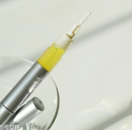 睫毛增长液会掉睫毛吗？欲速则不达
