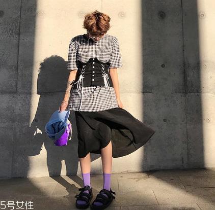 如何搭配衣服显瘦 视觉上瘦一圈