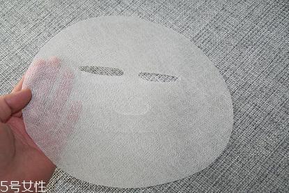 面膜珠光膜有什么用 这样用更补水