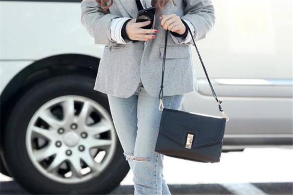 joy gryson是什么牌子 韩剧女主都爱它