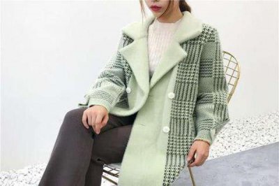 ​金貂绒大衣与呢子大衣的区别 金貂绒的主要成份是什么