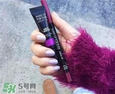 MAKE UP FOR EVER玫珂菲气垫丝绒唇釉试色