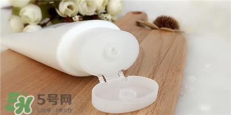 珂润卸妆啫喱怎么乳化?珂润卸妆啫喱怎么样?