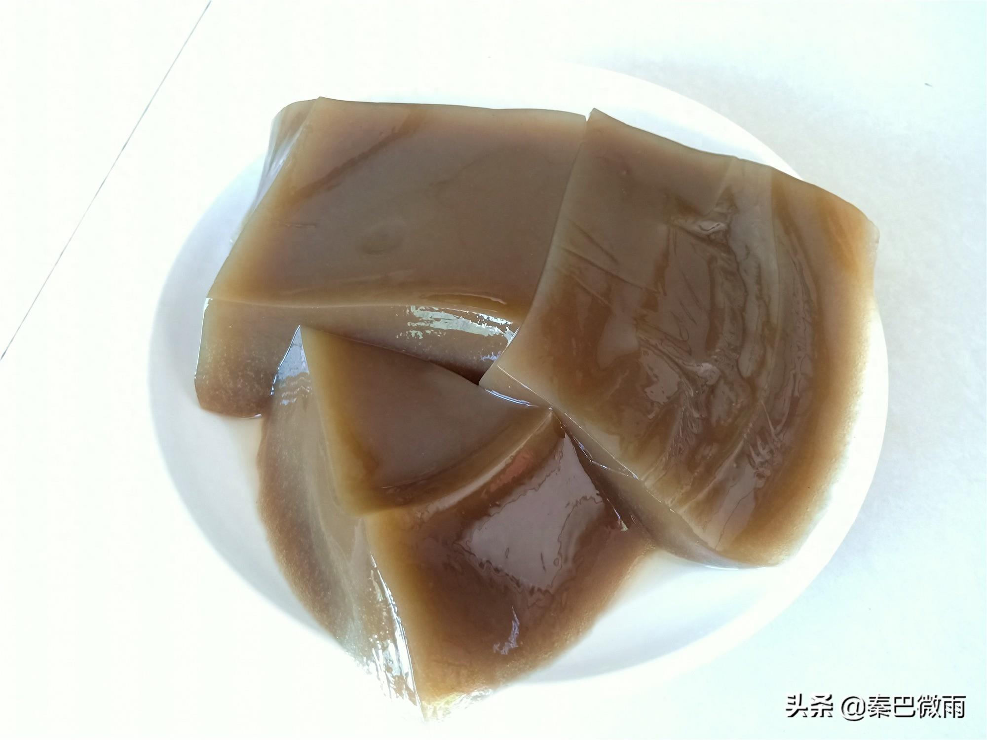 秦岭里生长的这种植物，嫩叶可制作成“神仙豆腐”，你吃过没有？