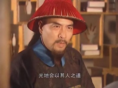 ​《康熙王朝》：富有才华的李光地最终为何又被康熙舍弃？