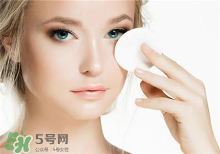盐水洗脸能祛斑吗?盐水洗脸可以祛斑吗?