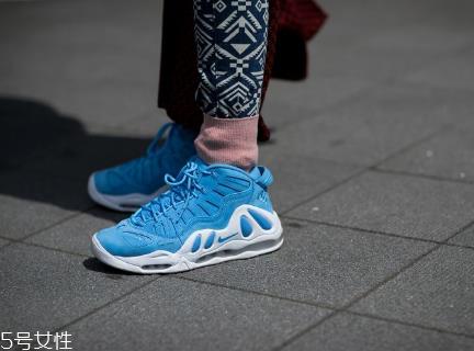 运动鞋不能水洗怎么办？湿抹布轻微擦拭