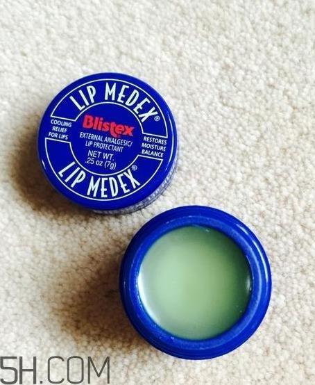 小蓝罐唇膏正品多少钱？小蓝罐唇膏怎么涂抹？