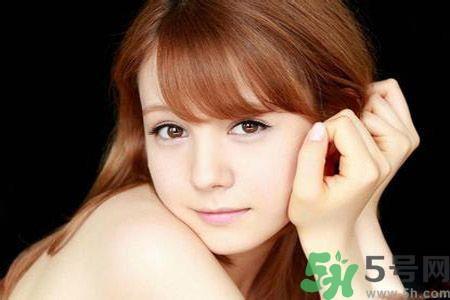 女性夏天怎么护肤