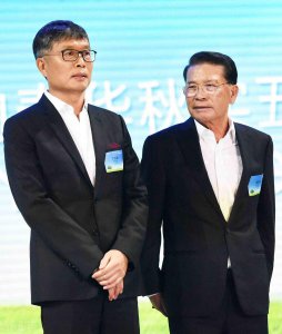 ​美的创始人何享健，个人财富2250亿元，胡润中国富豪榜排名第六
