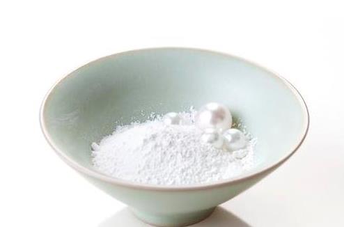 珍珠粉面膜干了怎么办 掌控好敷面膜时间