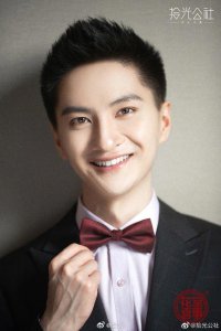 ​《快乐星球》中饰演丁凯乐的李瑞结婚