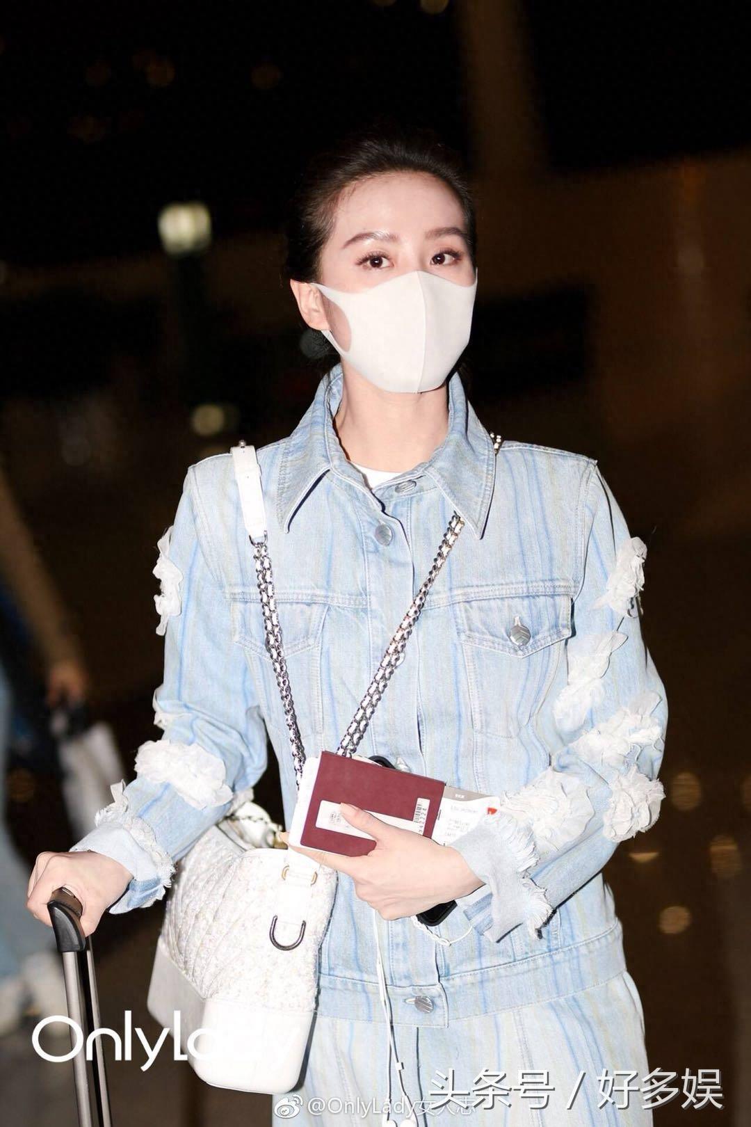 刘诗诗又换发型更少女！拖着箱子现身机场气质出众！似高中少女