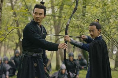 ​历史上曹丕为何要杀曹洪？原因是什么