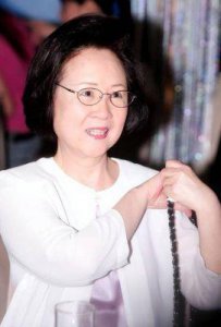 ​琼瑶剧的真相：爱情泡沫与社会风气的误导
