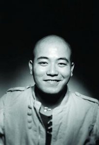 ​黄伟文为何被誉为中国词作人的巅峰之一？