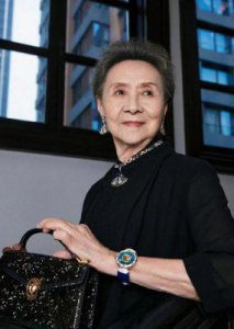 ​吴彦姝：85岁国家一级演员的优雅人生与情感故事