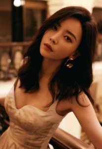 ​于文文：从《前任3》到《体面》，音乐与感情路上的独特旅程