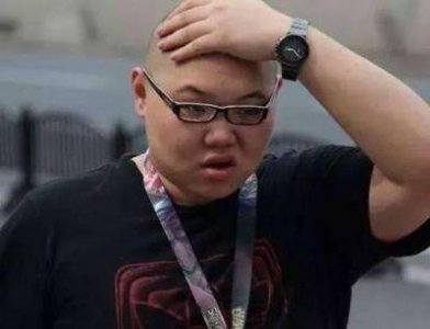 ​《LOL》小智亮相实境节目展示自信，粉丝惊叹：他竟是150cm的“胖纸”？