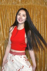 ​38岁郭碧婷怀二胎，三年抱俩，还被催生三胎？简直了！果然豪门婚姻并非易事！