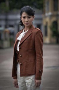 ​被誉为“最美军花”的侯梦莎，与丈夫相识于拍戏，如今婚姻生活幸福美满
