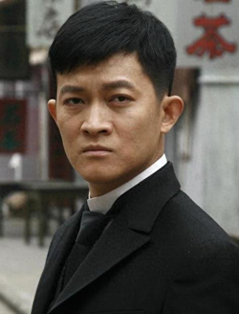 内地男星杨志刚