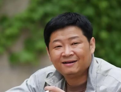 ​低调养鸡14年，带领288家农户脱贫，“三德子”赵亮才是真明星