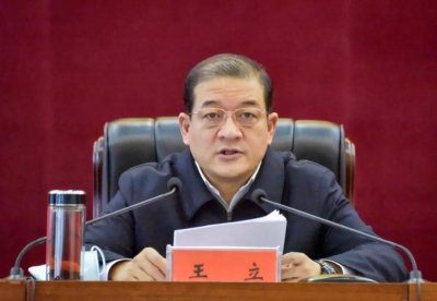 ​直播痛斥“小干部模样”的鄂州网红书记王立履新，是山东寿光人
