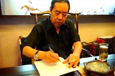 ​贾平凹为何会被称为流氓作家，《废都》带你了解真实的贾平凹