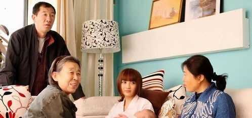 《裸婚时代》刘易阳和童佳倩的悲剧：不谈钱的婚姻，终是一场消耗