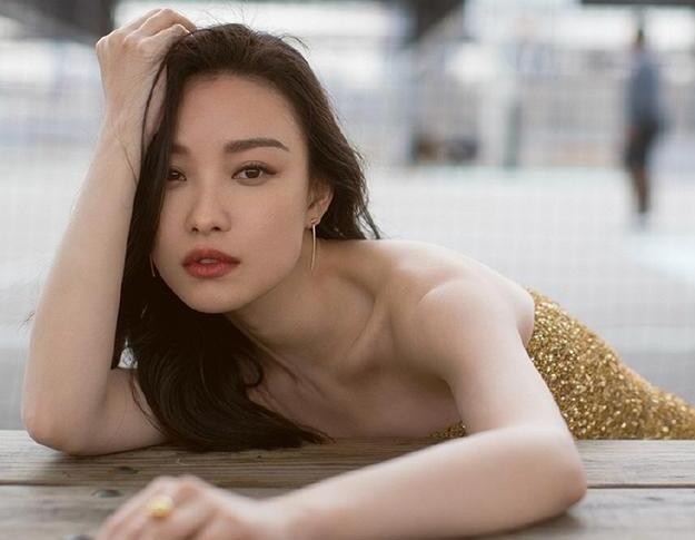 倪妮为什么这么多黑粉 在演艺圈多年的摸爬滚打后，个性也开放了