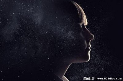 ​梦见死去的人还活着和我说话是什么预兆，将要得到好运