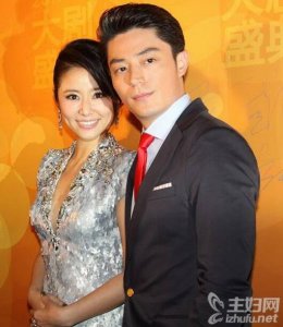 ​古巨基和苏有朋祝福林心如 微博评论区沦陷书桓你在干什么