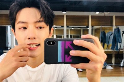 ​肖战的前女友是谁 肖战李沁是什么关系