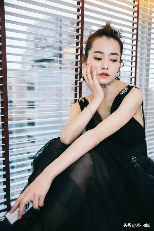 柴碧云，娱乐圈影视女演员，是具有潜力的女明星