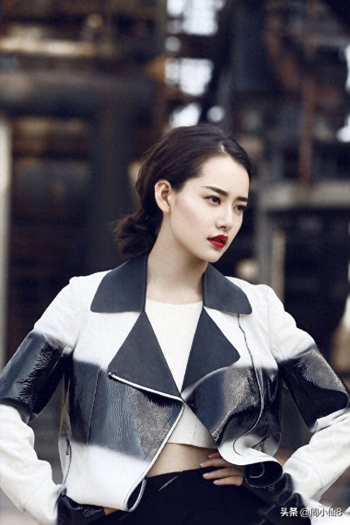 柴碧云，娱乐圈影视女演员，是具有潜力的女明星