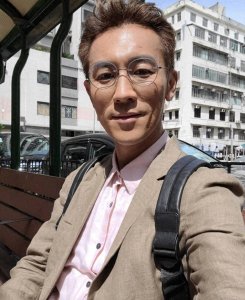 ​TVB花旦蔡思贝演技爆发，短发备受欢迎，与张振朗吻戏被嘲笑