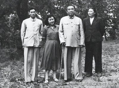 ​开国第一元帅朱德的家庭情况