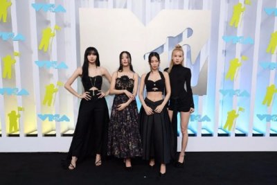 ​韩女团BLACKPINK红毯新闻图 四人四色生图能打