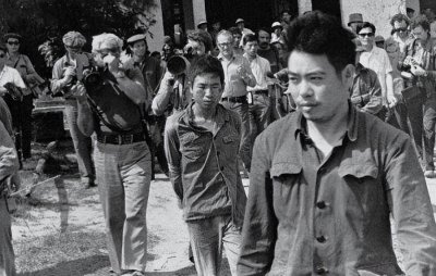 ​对越反击战中，他率全连二百多人投降越军，结局如何？