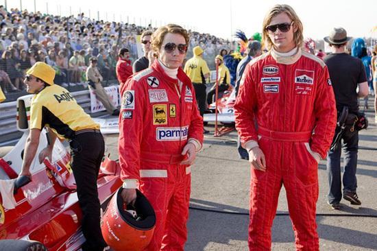 2025f1第一站正赛回看（豆瓣8万人打了8.7分的F1电影）(3)