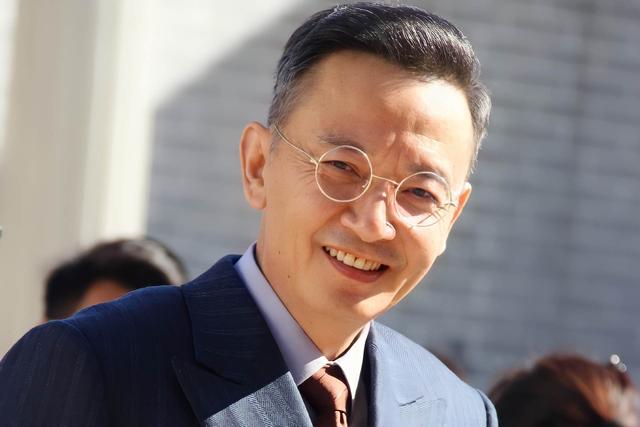 红楼梦里面贾宝玉扮演者（红楼梦的第一美男）(7)