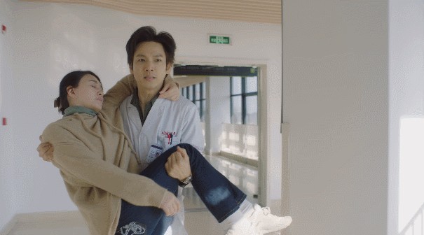 钟汉良李小冉生理反应(这才是成年人该看的剧)