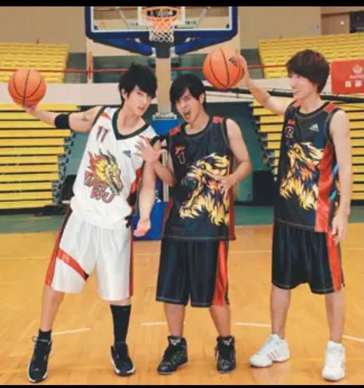 罗志祥和杨丞琳演的什么电视剧_90后的回忆杀电视剧