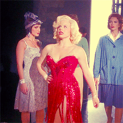 19年这三部好看到爆的美剧（今天给大家安利一部来头非常大的美剧名声大噪）(7)