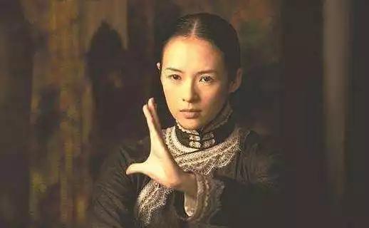 王家卫经典电影十部（盘点鬼才导演王家卫的十部经典电影）(24)