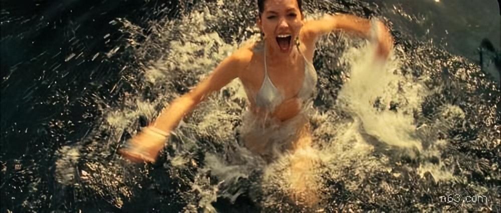 惊悚恐怖电影《食人鱼3D》系列