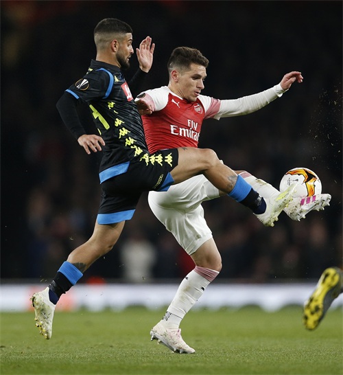 足球——欧罗巴联赛：阿森纳主场胜那不勒斯