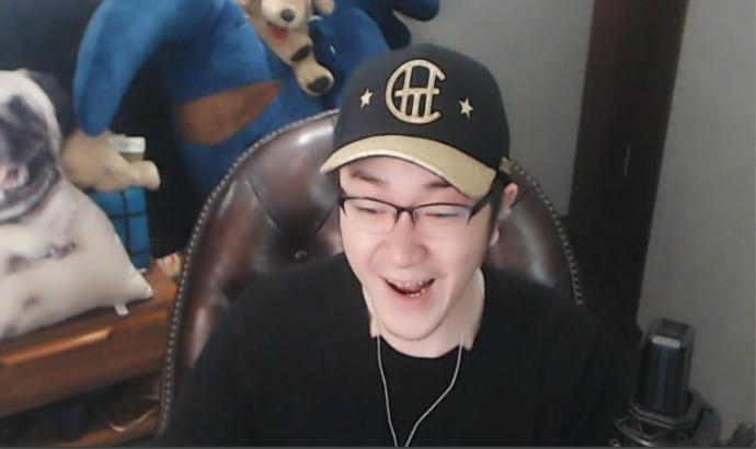 八千元礼物加一个态度,YY李毕大战结局告诉我们:网络就是网络