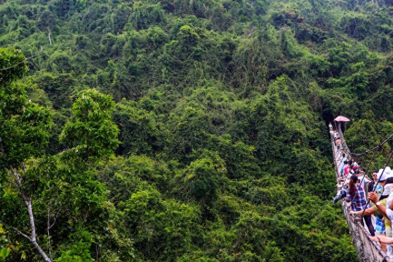 亚龙湾热带天堂森林公园,滨海山地生态观光兼生态度假型森林公园